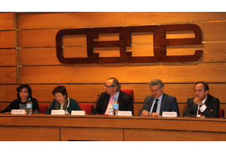 Mirones - CEOE sanidad_social