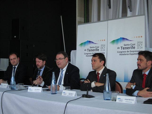 Congreso hoteleros españoles CEHAT