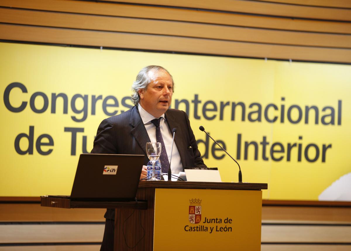 Miguel Mirones - INTUR2013