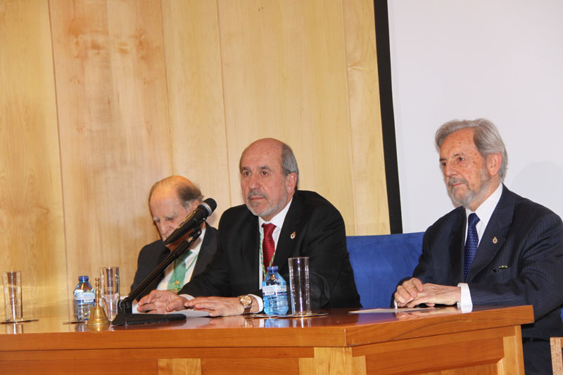 Mesa Academia de Farmacia