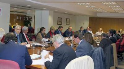 Mirones defiende la estabilidad en sanidad y políticas sociales