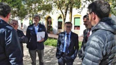 El presidente de la Diputación de Badajoz, Miguel Ángel Gallardo, visita el Balneario de El Raposo