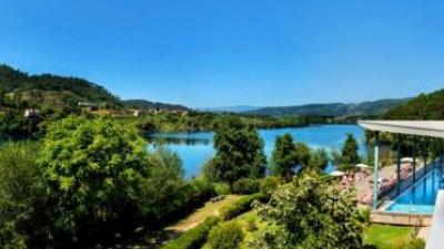 El Balneario de Laias acoge una jornada sobre turismo activo en Galicia